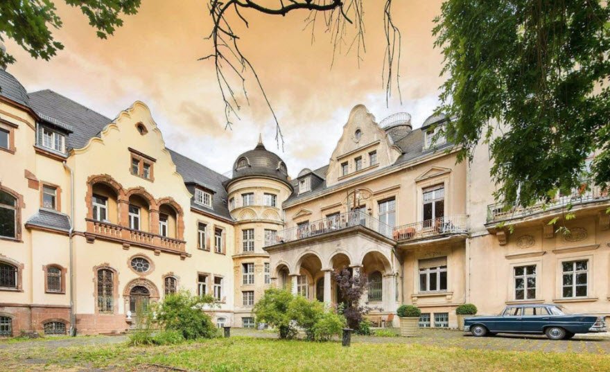 Schloss Beesenstedt, Salzatal, Germany